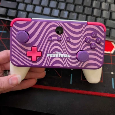Tay cầm (Grip) cho CRKD Neo S Controller