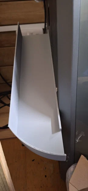 Máng xả nhựa (poop chute) cho Creality K2 Plus - Image 1