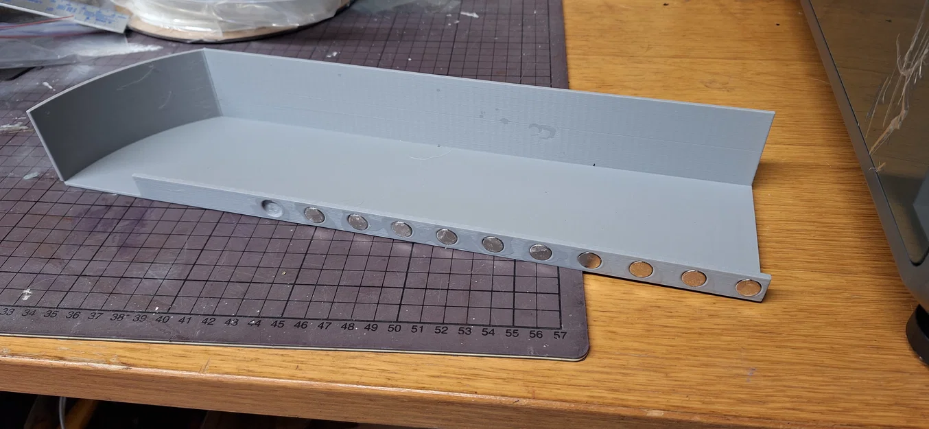 Máng xả nhựa (poop chute) cho Creality K2 Plus - Image 2