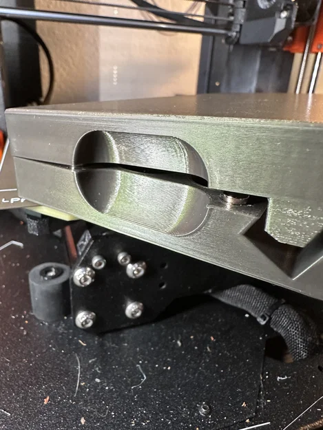 Hộp Đựng Xúc Xắc / Khay Lăn Xúc Xắc / Giá Đỡ Điện Thoại (Bản lề in liền - Có khe gắn nam châm) - Image 3