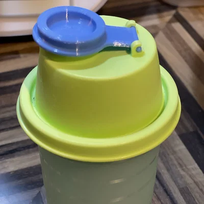 Nắp thay thế cho bình lắc Tupperware