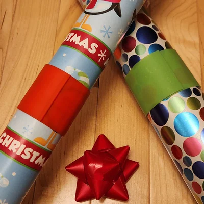 Vòng giữ giấy gói quà (Gift Wrap Sleeves)