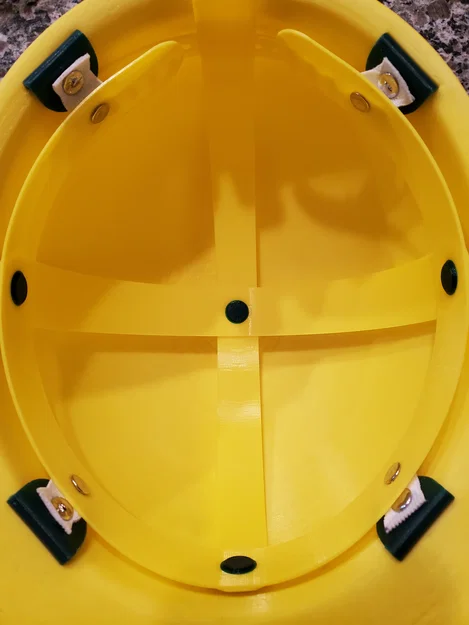 Mũ bảo hộ xây dựng đồ chơi kèm dây đai cho bé - Image 4