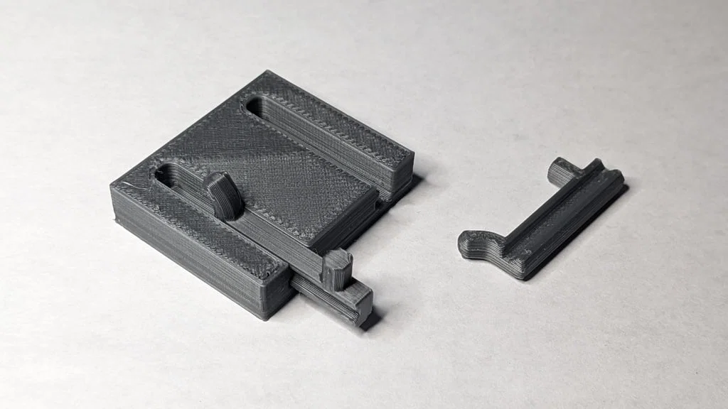 Hệ thống giá đỡ dụng cụ cho bảng lỗ (Pegboard Tool Mount System) - Image 5