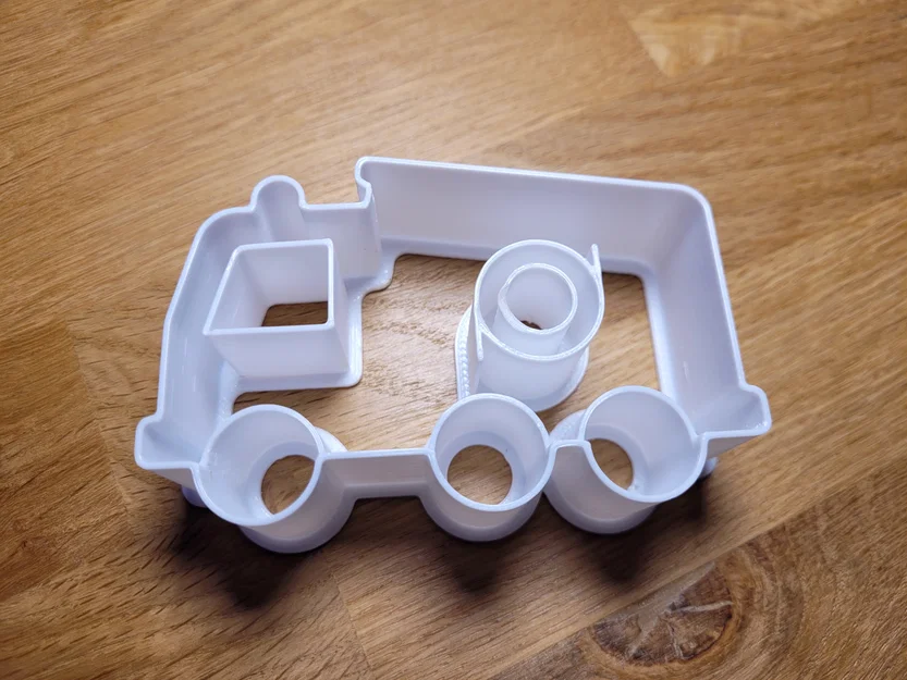 Khuôn cắt bánh quy hình xe cứu hỏa (Fire truck cookie cutter) - Image 3