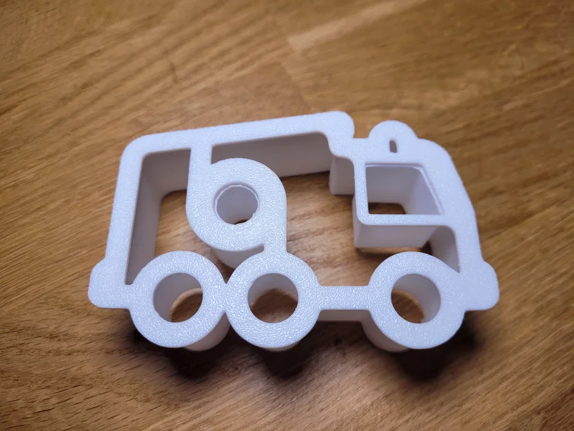 Khuôn cắt bánh quy hình xe cứu hỏa (Fire truck cookie cutter) - Image 4