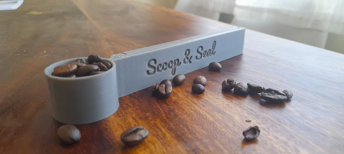 Muỗng kẹp túi cà phê tiện dụng Scoop & Seal - Image 1
