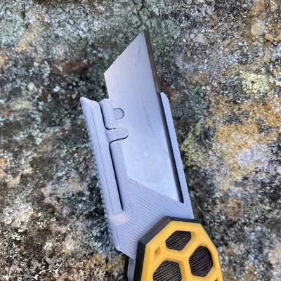 Giá Đỡ Dao Rọc Giấy Mini HEX Gập Được V1