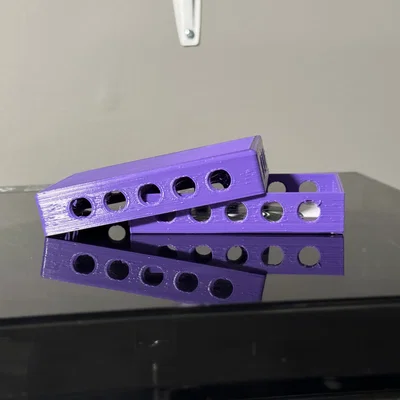 Hộp Đựng Thẻ Quà Tặng Prank - 16 Ốc Vít