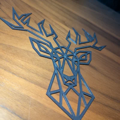 Mô hình trang trí đầu hươu phong cách Geometric in 3D độc đáo