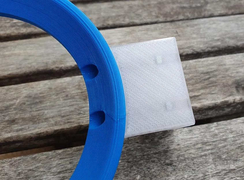 Giá treo tường cho bóng đá size 4 và 5 - Image 7