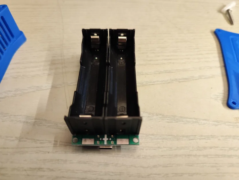Hộp đựng cho Mini UPS LX-28UPS 12V - Image 10