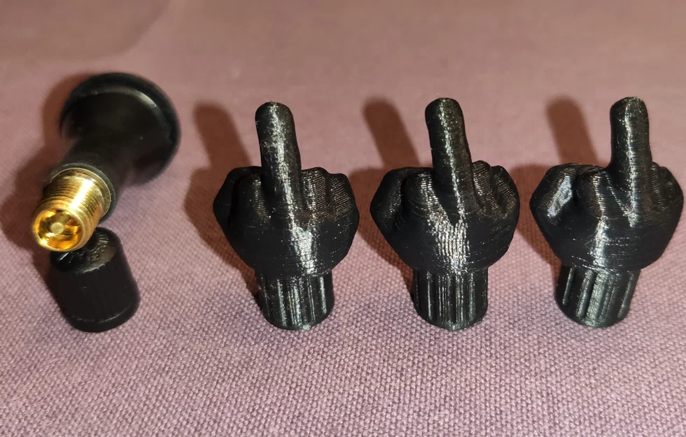 Nắp van xe máy hình ngón tay "thối" - Image 1