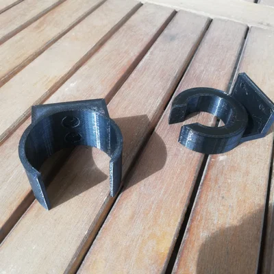 Giá treo ống silicone, keo trám thông minh cho nhà xưởng