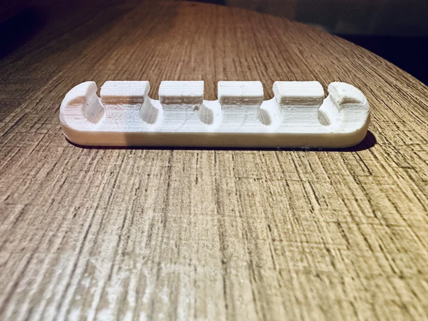 Thanh kẹp giữ dây cáp sạc 3mm gọn gàng cho bàn làm việc - Image 2