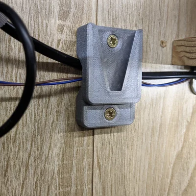 Ngàm gắn tường cho pin V-mount: Giải pháp lưu trữ pin gọn gàng