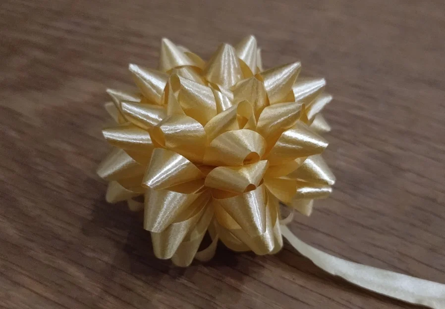 Dụng cụ làm nơ gói quà Gift Bow - Image 1