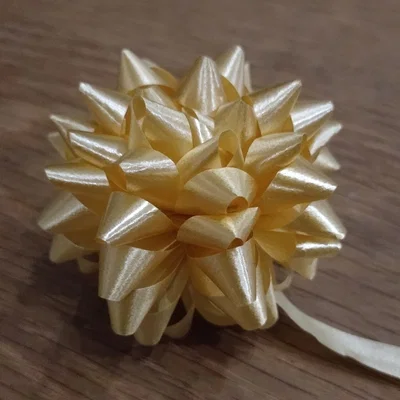 Dụng cụ làm nơ gói quà Gift Bow