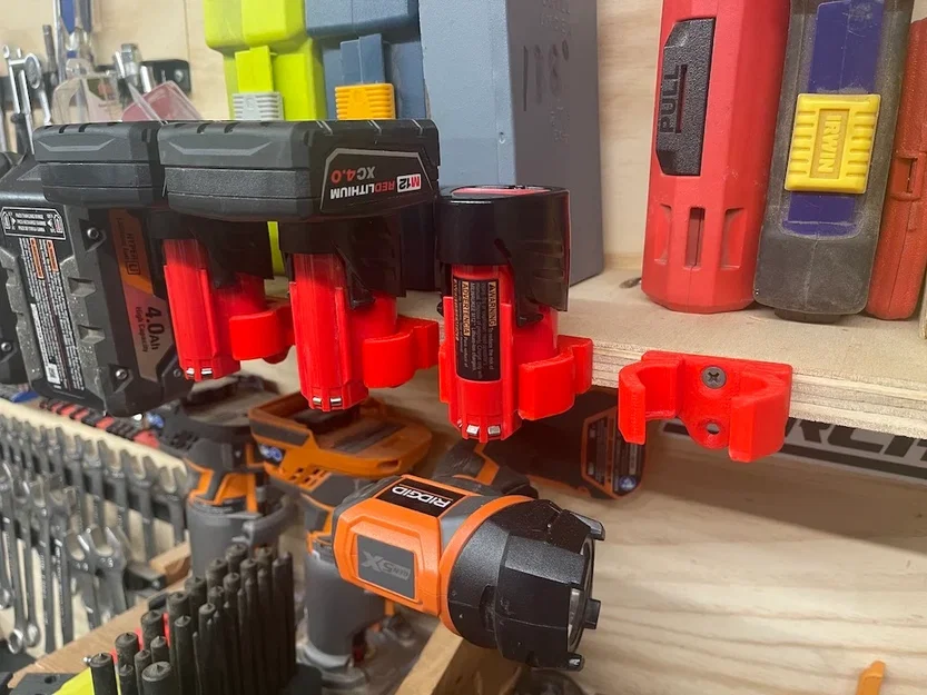 Giá treo pin Milwaukee M12 - Phụ kiện sắp xếp đồ nghề thông minh - Image 1