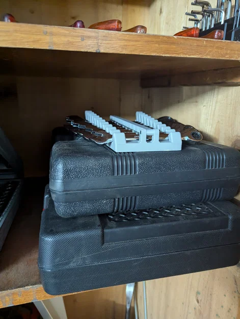 Giá đỡ cờ lê tiện lợi gắn tường - Image 3