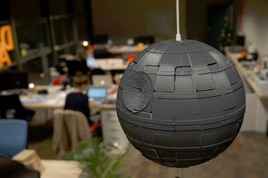 Mô hình Death Star cho đèn Ikea (PS 2014) từ dagoma3D - Image 1