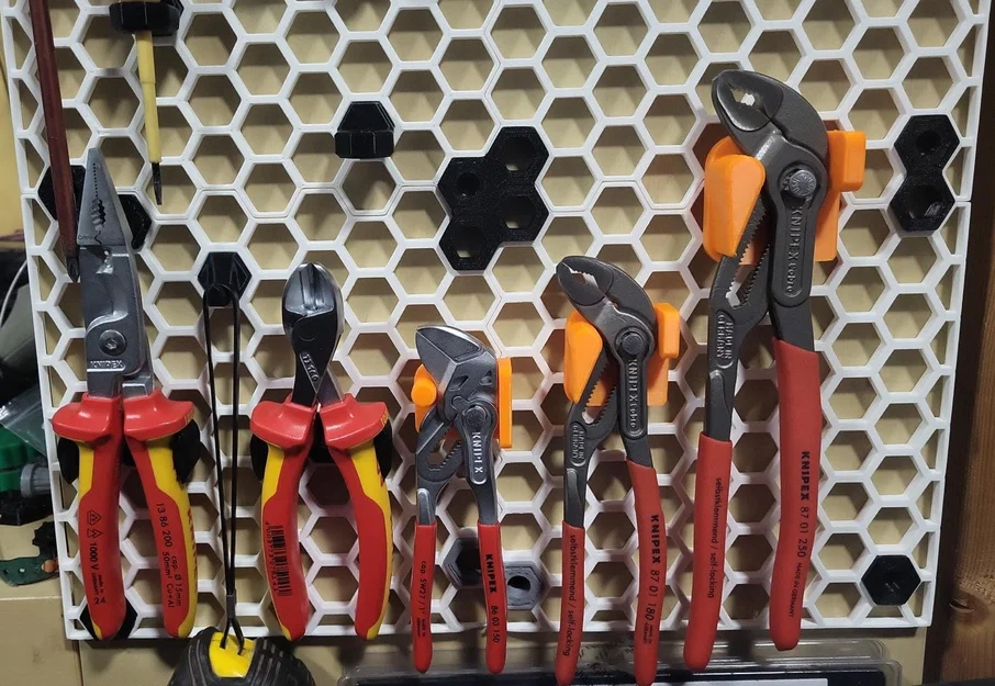 Giá treo kìm Knipex Cobra cho bảng Honeycomb Storage Wall HSW - Image 1