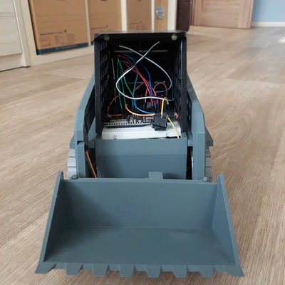 MINI SKIDI / BOBÍK V1 - Xe xúc đào RC