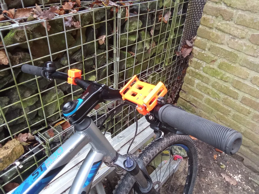 Giá đỡ điện thoại xe đạp (Bike phone mount) cứng cáp và dễ lắp đặt - Image 10