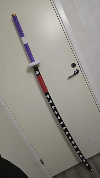 Kiếm Kikoku của Trafalgar Law từ One Piece - Image 1