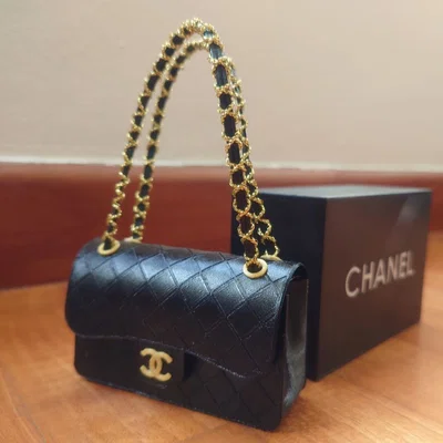 Mô hình túi xách Chanel cổ điển (Timeless/Classic)