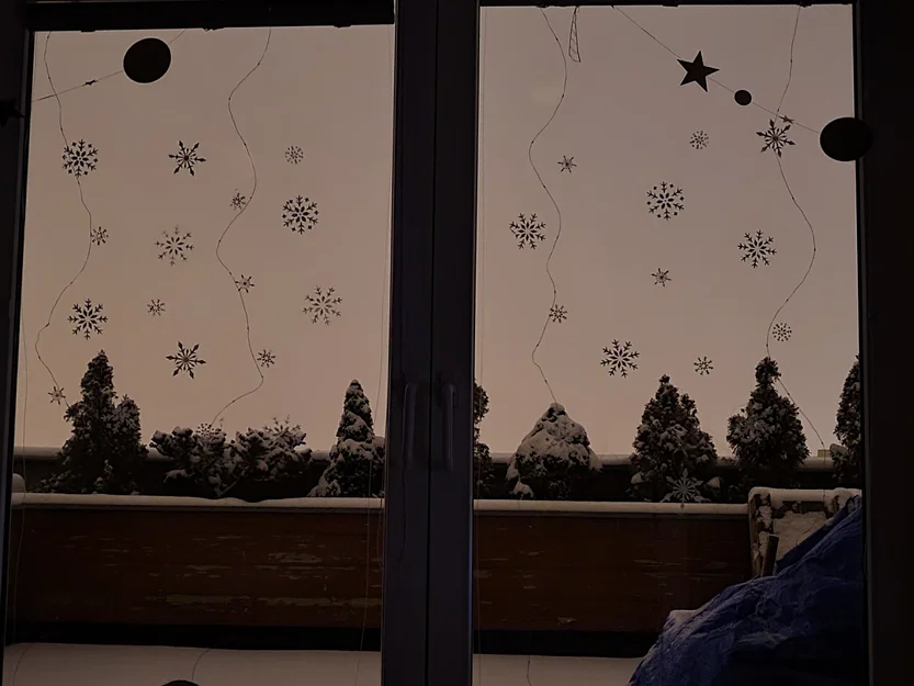 Khuôn vẽ bông tuyết (Snowflake stencils) - Image 2