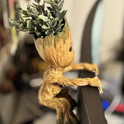 Baby Groot Monitor Hugger - Mô hình trang trí màn hình siêu dễ thương