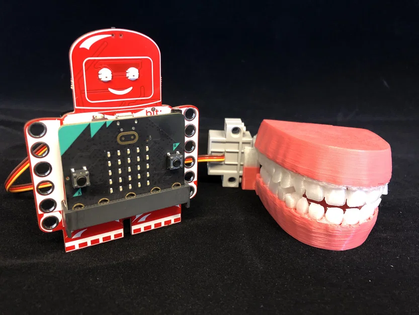 Bộ Hàm Răng Cầm Tay Điều Khiển Bằng Servo - Image 1
