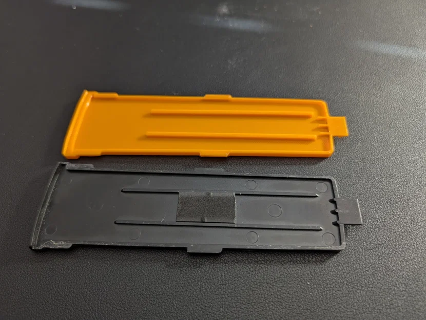 Nắp Đậy Pin Thay Thế Cho Remote Traxxas TQ - Image 1