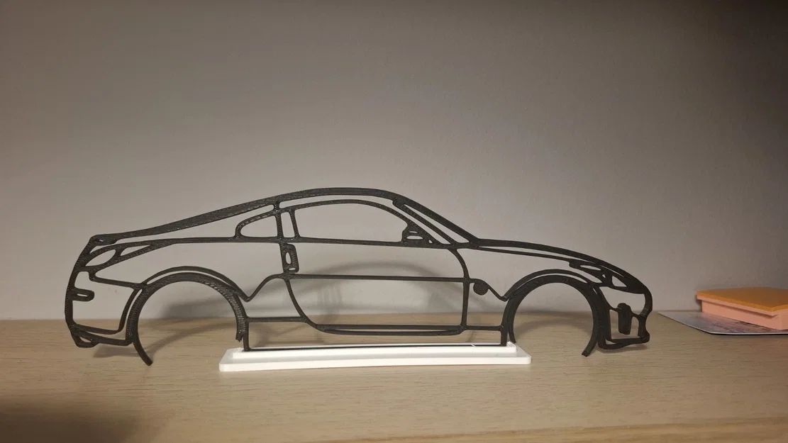 Mô hình trang trí Nissan 350Z Outline độc đáo cho tín đồ mê xe - Image 1