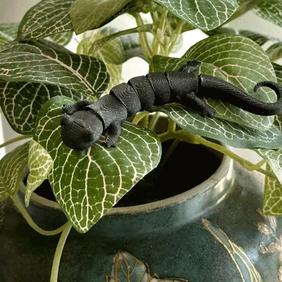 Mô hình kỳ giông Flexi Salamander linh hoạt