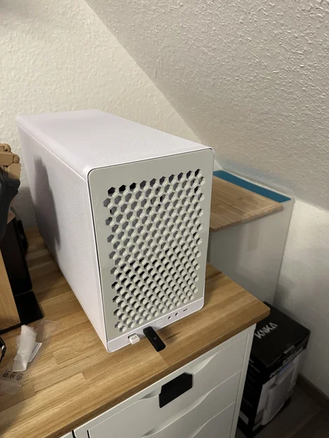 Mặt trước thay thế cho thùng máy Lianli Dan A3 - Image 3