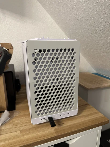 Mặt trước thay thế cho thùng máy Lianli Dan A3 - Image 4