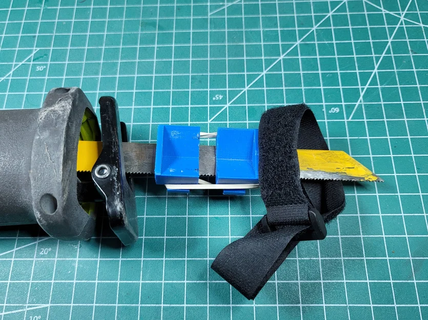 Dụng Cụ Lắc Sơn Mô Hình Đa Năng (Universal Paint Shaker) - Image 4