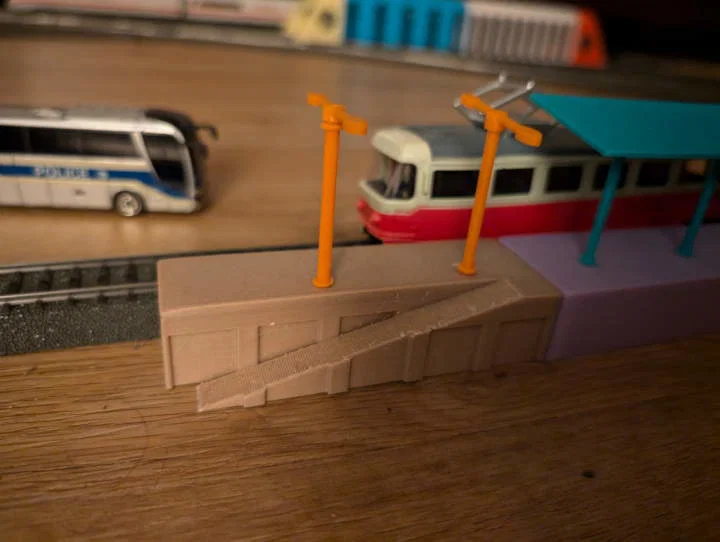 Đường dốc sân ga tàu hỏa H0 1:87, Bahnsteig mit Rampe - Image 3