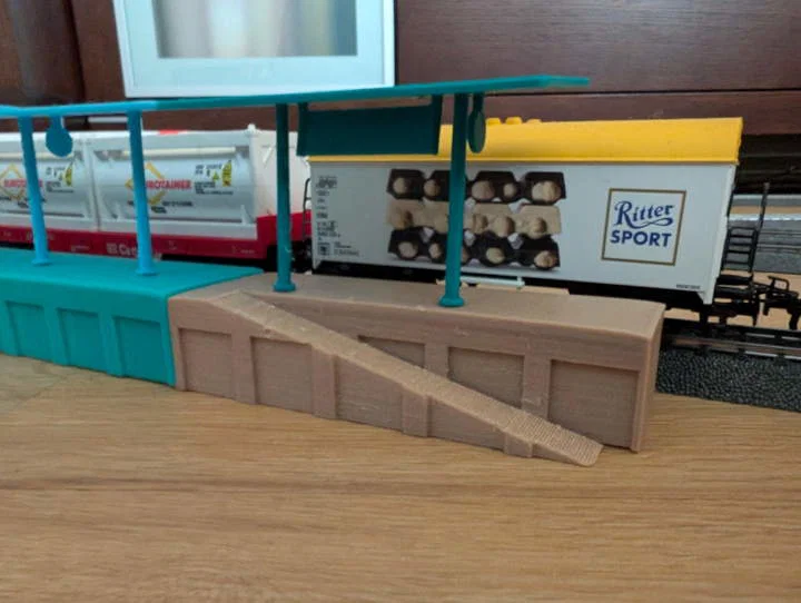 Đường dốc sân ga tàu hỏa H0 1:87, Bahnsteig mit Rampe - Image 7