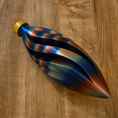 Mẫu Trang Trí Cây Thông Noel Dạng Xoắn Ốc Đầu Tiên