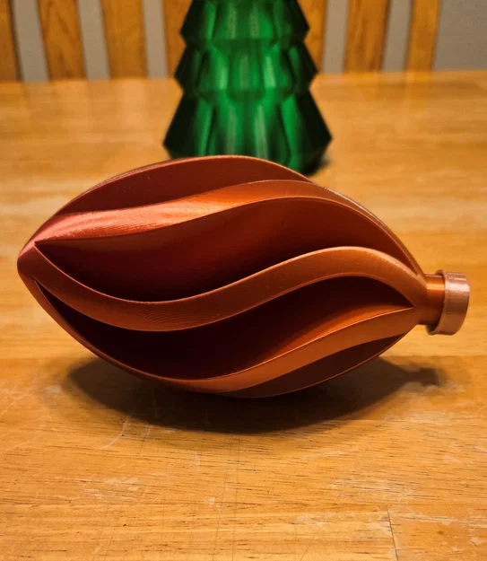 Mẫu Trang Trí Cây Thông Noel Dạng Xoắn Ốc Đầu Tiên - Image 5