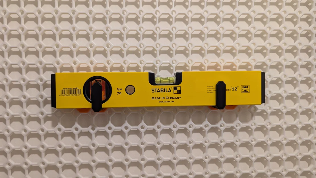 Giá treo thước thủy (Spirit Level Holder) tối ưu cho Multiboard - Image 1