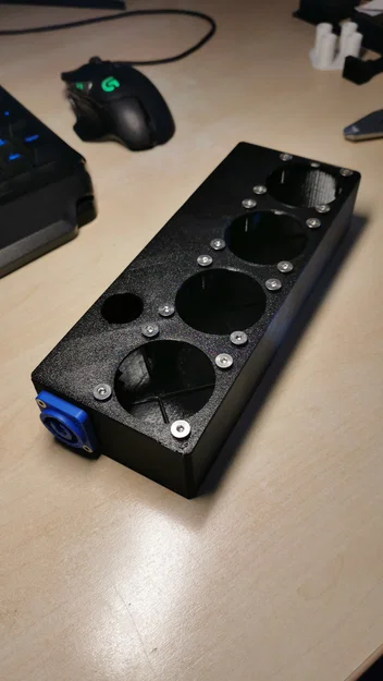 Bộ chia nguồn PowerCon (Power Distributor) - Image 2