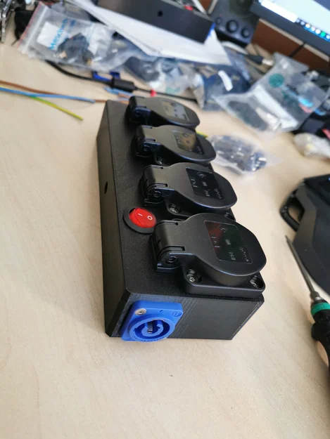 Bộ chia nguồn PowerCon (Power Distributor) - Image 5