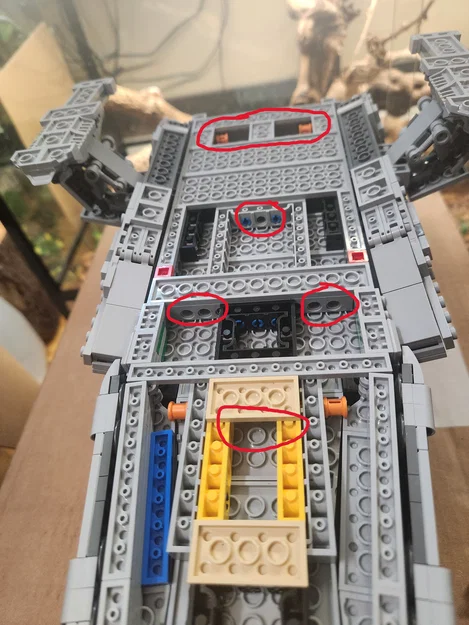 Giá treo tường cho Lego Razor Crest UCS 75331 - Image 3