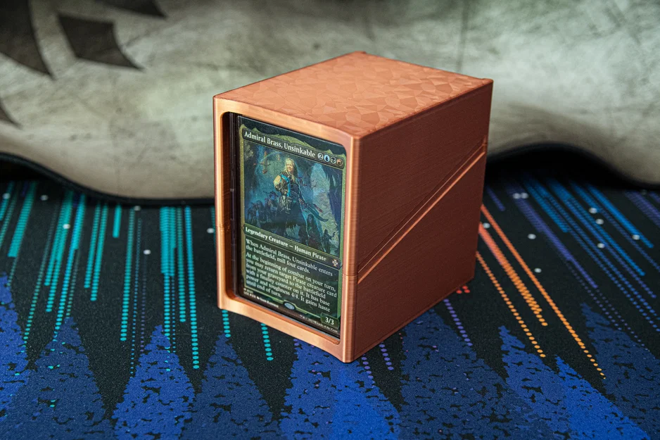 Hộp đựng bài Magic: The Gathering Commander với khung trưng bày thẻ trong suốt - Image 1