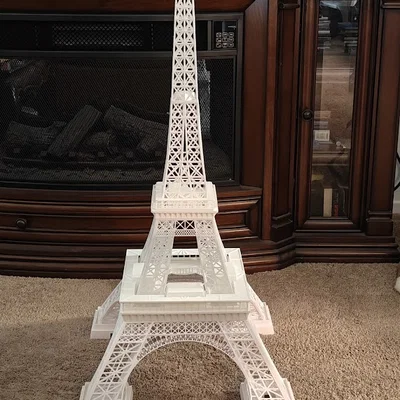 Mô hình tháp Eiffel cao 40 inch bạn có thể tự in
