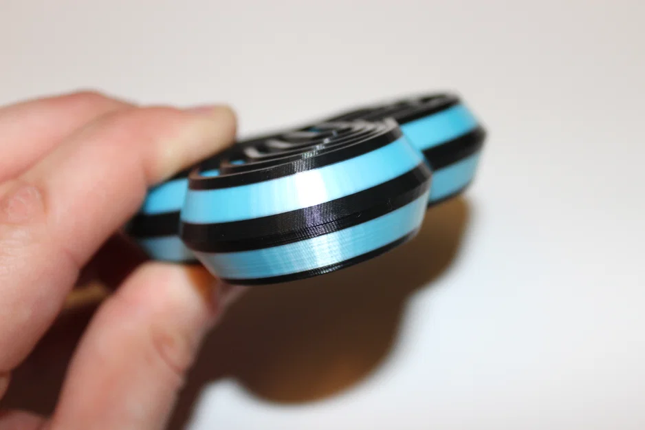 Đồ chơi Fidget ba chân lồng vào nhau của ông nội - Image 8